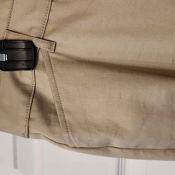 Capris - Picture 5 of 8